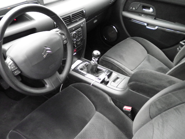 C6の２.２L